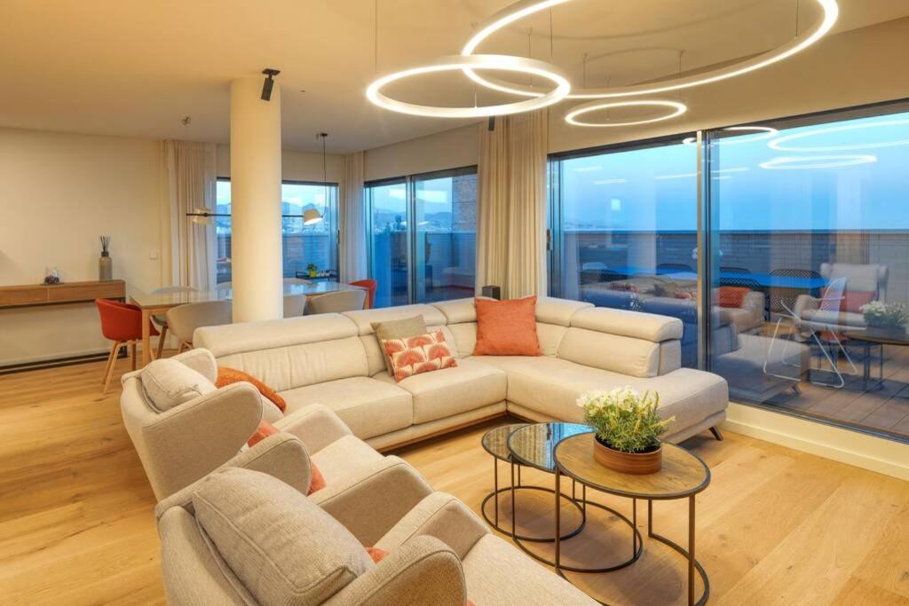 D&r Penthouse On The Beach