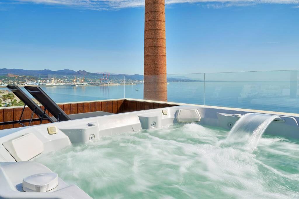 D&r Penthouse On The Beach Appartement Málaga